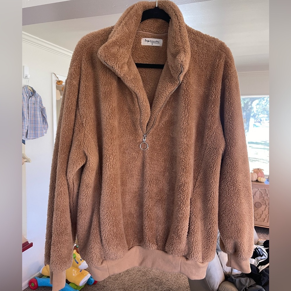 Teddy Pull Over womens size medium